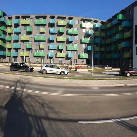 Appartement New Modern Apartment, Top Floor, Great View! Ac, Designer Industrial! Natural Wood! *
