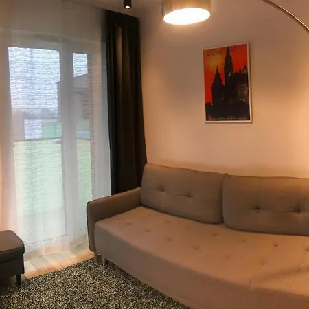New Modern Apartment, Top Floor, Great View! Ac, Designer Industrial! Natural Wood! Διαμέρισμα *